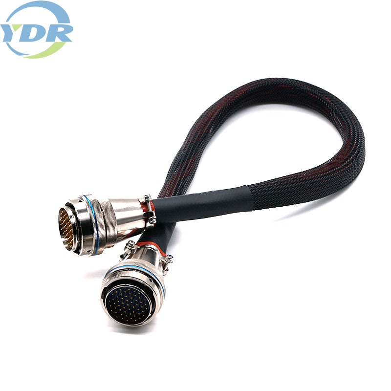 Các bộ phận của một đầu nối dây là gì?