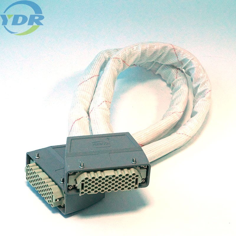 Lắp ráp dây cáp HEEE-064-FC 16A 500V 6KV